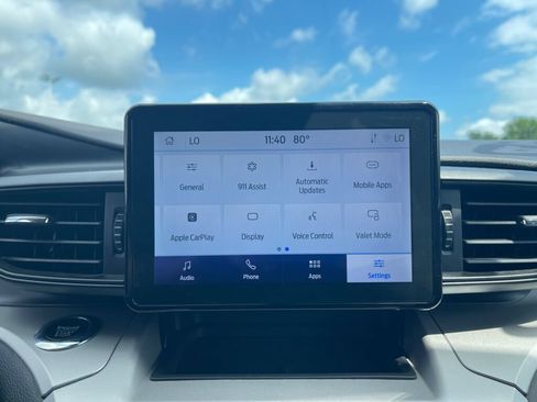 Certified 2023 Ford Explorer XLT AWD/4WD image 12
