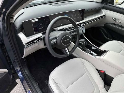 New 2026 Hyundai Tucson SEL image 8