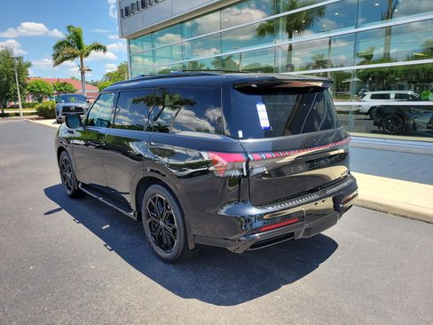 New 2026 INFINITI QX80 4WD w/ Sport Exterior Package image 6