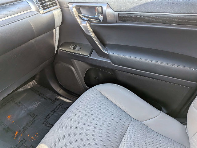 Used 2023 Lexus GX 460 w/ Black Line Special Edition AWD/4WD image 18
