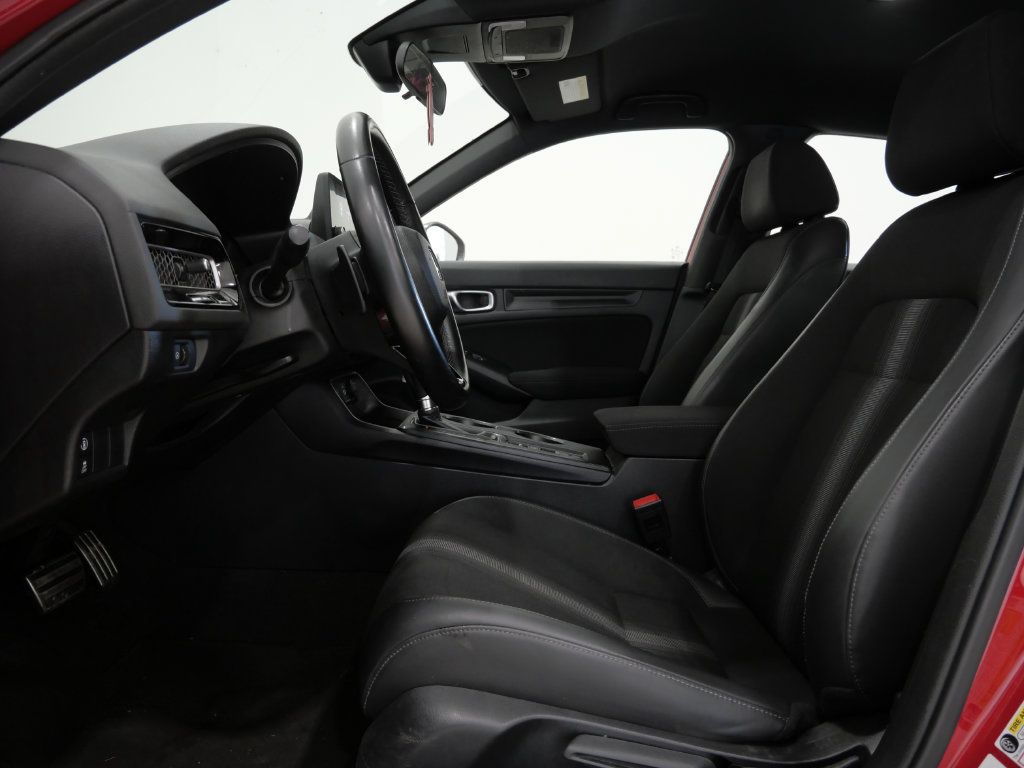 Used 2023 Honda Civic Sport image 11