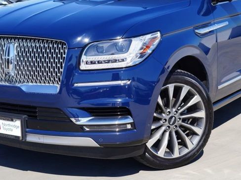 Used 2020 Lincoln Navigator L Reserve w/ Luxury Package image 5