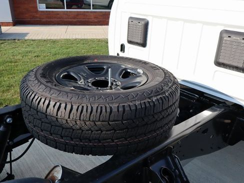 New 2025 RAM 3500 Tradesman image 32