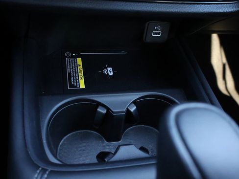 Certified 2024 Honda HR-V EX-L image 35