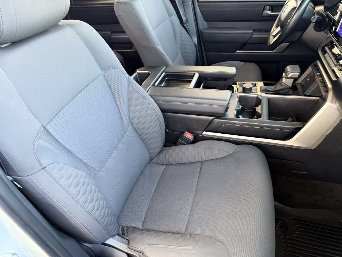 Used 2025 Toyota Tundra SR5 AWD/4WD image 23