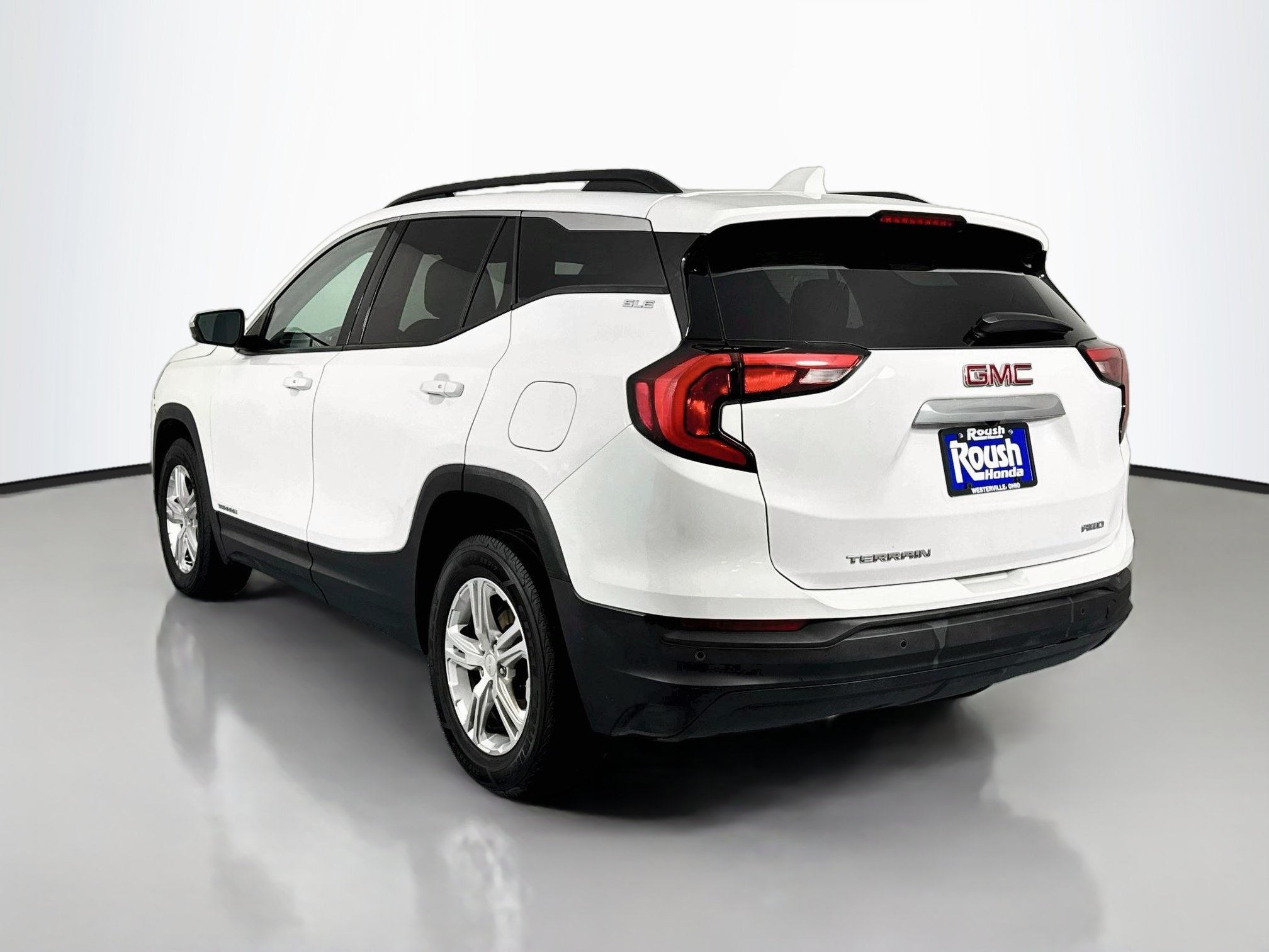 Used 2020 GMC Terrain SLE w/ Driver Convenience Package AWD/4WD image 7