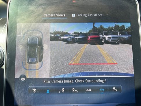 Used 2023 Mercedes-Benz GLC 300 4MATIC image 21