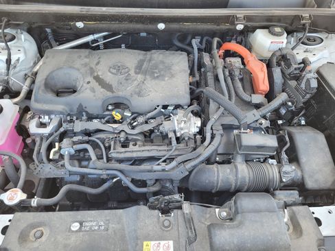 Used 2025 Toyota RAV4 LE AWD/4WD image 27