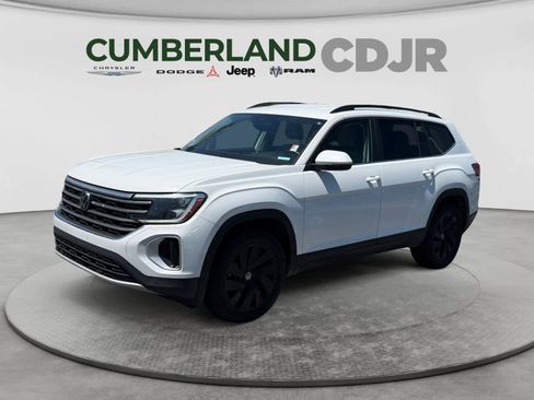 Used 2024 Volkswagen Atlas SE AWD/4WD image 1