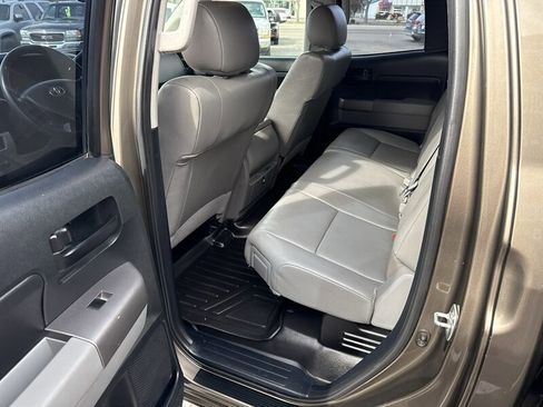 Used 2012 Toyota Tundra 4x4 Double Cab w/ Tow Pkg image 17
