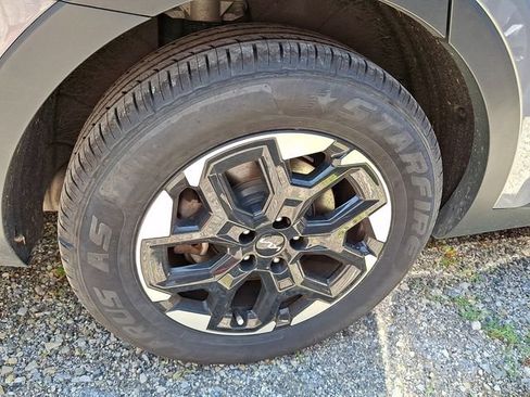 Used 2024 Kia Sorento S FWD image 6