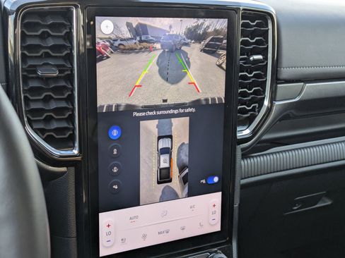 Certified 2024 Ford Ranger Lariat w/ FX4 Off-Road Package image 23