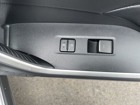 Used 2023 Toyota RAV4 XLE image 10