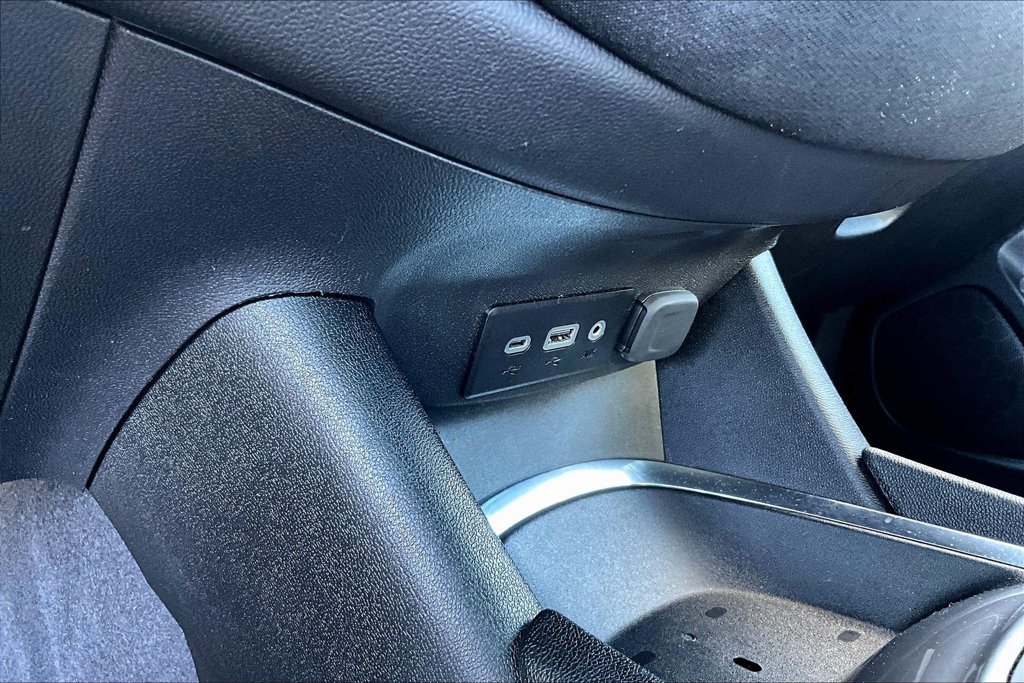 Used 2025 Chevrolet Malibu LT FWD image 17