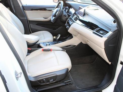 Used 2020 BMW X1 sDrive28i w/ Convenience Package image 16