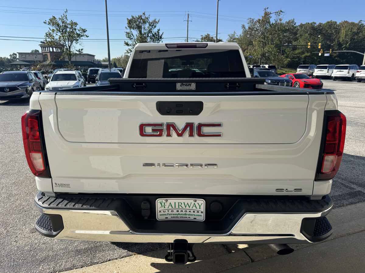 Used 2022 GMC Sierra 2500 SLE w/ SLE Value Package; AWD/4WD image 7