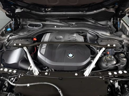 Used 2024 BMW 740i xDrive w/ Premium Package AWD/4WD image 88