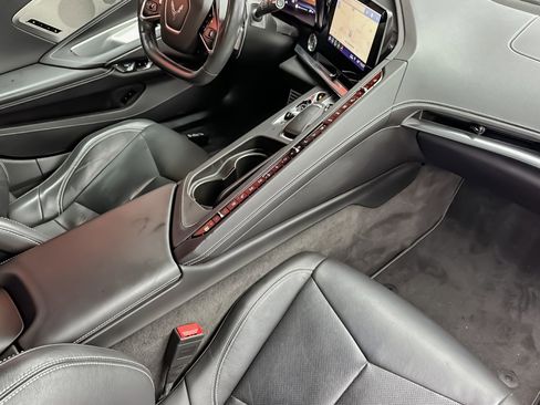 Used 2020 Chevrolet Corvette Stingray Preferred Cpe w/ 2LT Preferred Equipment Group image 10