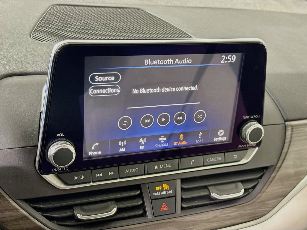 Certified 2023 Nissan Altima 2.5 SV FWD image 8