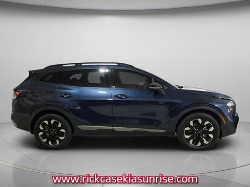 Used 2023 Kia Sportage X-Line AWD/4WD image 3