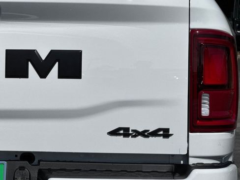 New 2025 RAM 2500 Laramie image 27