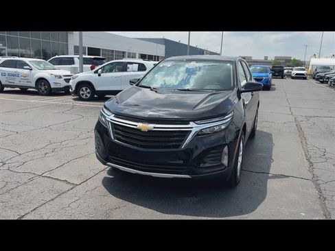 Certified 2024 Chevrolet Equinox LT w/ LPO, Floor Liner Package FWD image 3