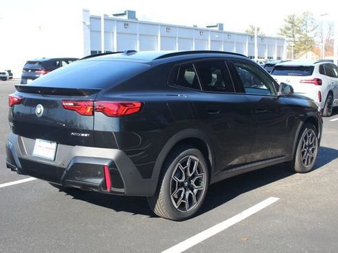 New 2026 BMW X2 xDrive28i w/ Convenience Package image 9