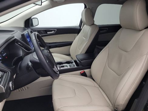Used 2022 Ford Edge Titanium AWD/4WD image 17