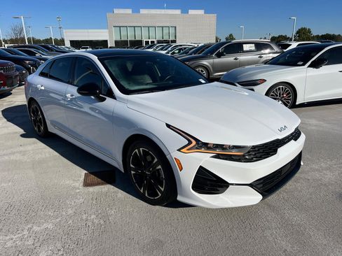 Used 2022 Kia K5 GT-Line w/ GT-Line FWD Premium Package image 3