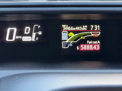 Used 2015 Toyota Prius C Two FWD image 21