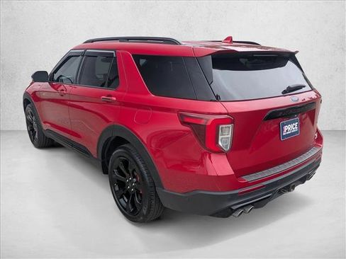 Used 2020 Ford Explorer ST w/ ST Street Pack image 7