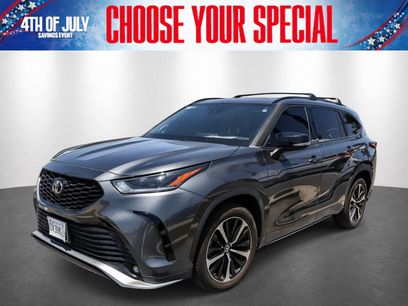 Used 2021 Toyota Highlander XSE