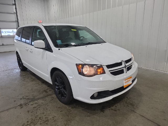 Used 2019 Dodge Grand Caravan GT FWD image 2