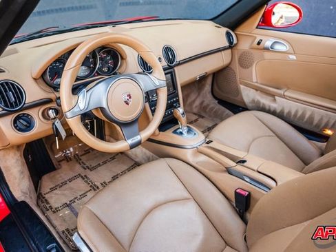 Used 2009 Porsche Boxster image 2