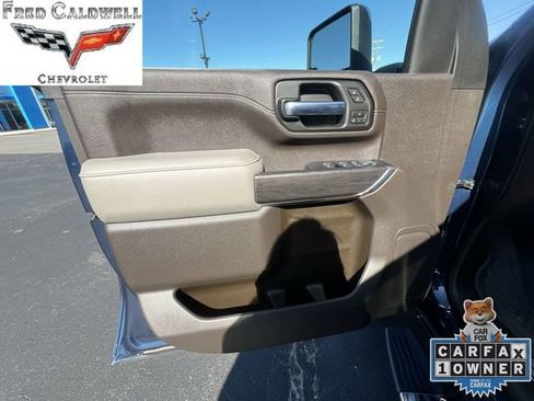 Used 2020 Chevrolet Silverado 2500 LTZ AWD/4WD image 27