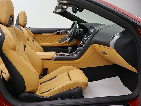 Used 2020 BMW M8 Convertible w/ M Carbon Exterior Package AWD/4WD image 38