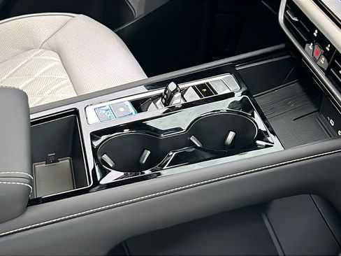 New 2026 Volkswagen Atlas Cross Sport SEL Premium R-Line image 11