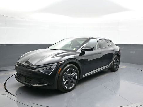 New 2025 Kia EV6 GT-Line image 1