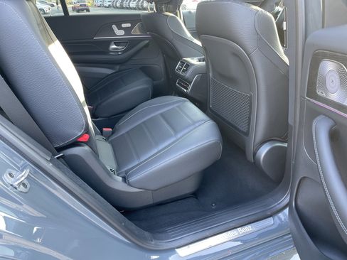 New 2026 Mercedes-Benz GLS 450 4MATIC image 42