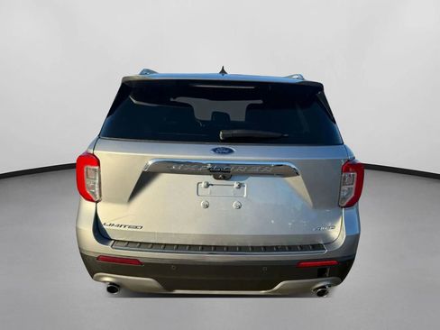 Used 2023 Ford Explorer Limited AWD/4WD image 7