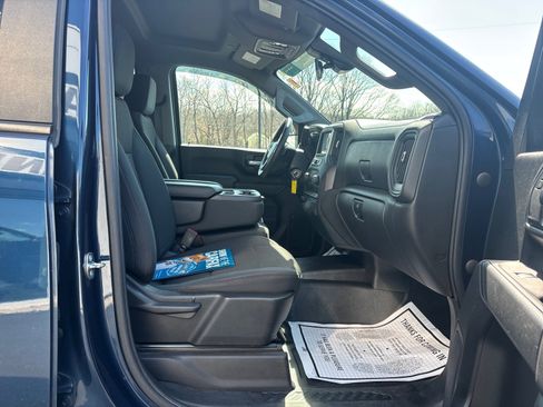 Certified 2022 Chevrolet Silverado 2500 W/T w/ Gooseneck/5TH Wheel Package image 45