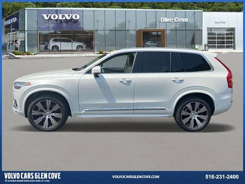 Certified 2023 Volvo XC90 T8 Ultimate w/ Protection Package Premier image 4