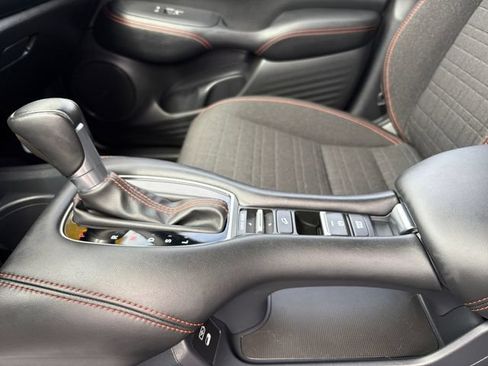 Used 2025 Honda HR-V Sport image 24