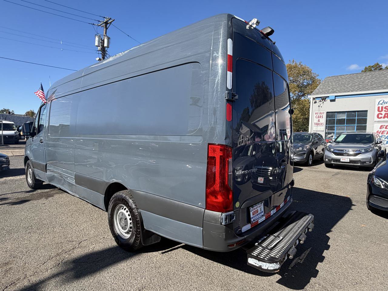 Used 2021 Mercedes-Benz Sprinter 2500 image 7