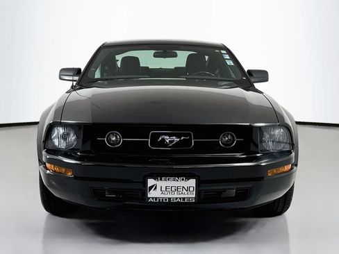 Used 2008 Ford Mustang Coupe RWD image 2
