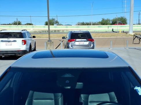 Certified 2025 Honda Civic Sport Touring image 10