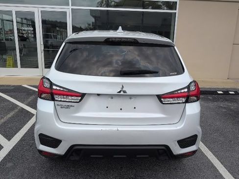 Used 2024 Mitsubishi Outlander Sport ES AWD/4WD image 7