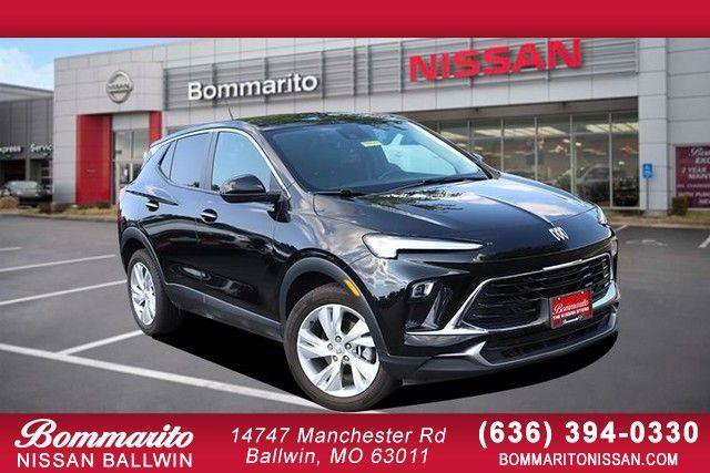Used 2025 Buick Encore GX Preferred FWD image 1
