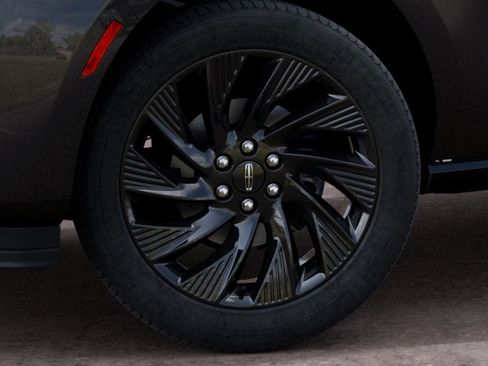 New 2027 Lincoln Navigator Reserve AWD/4WD image 19