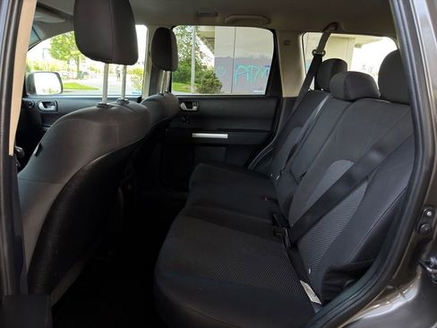 Used 2011 Mitsubishi Endeavor LS AWD/4WD image 19